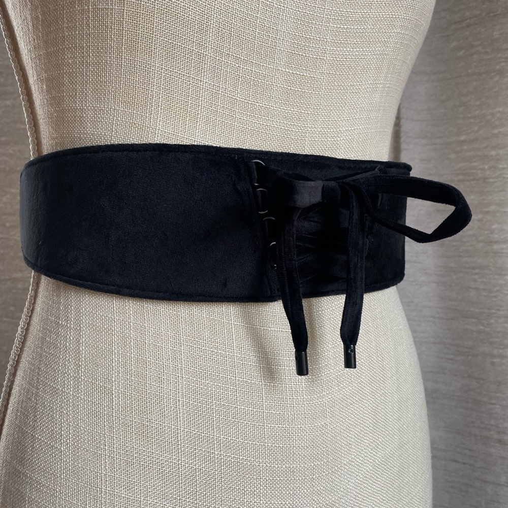 WHBM velvet waist belt. Faux corset tie.